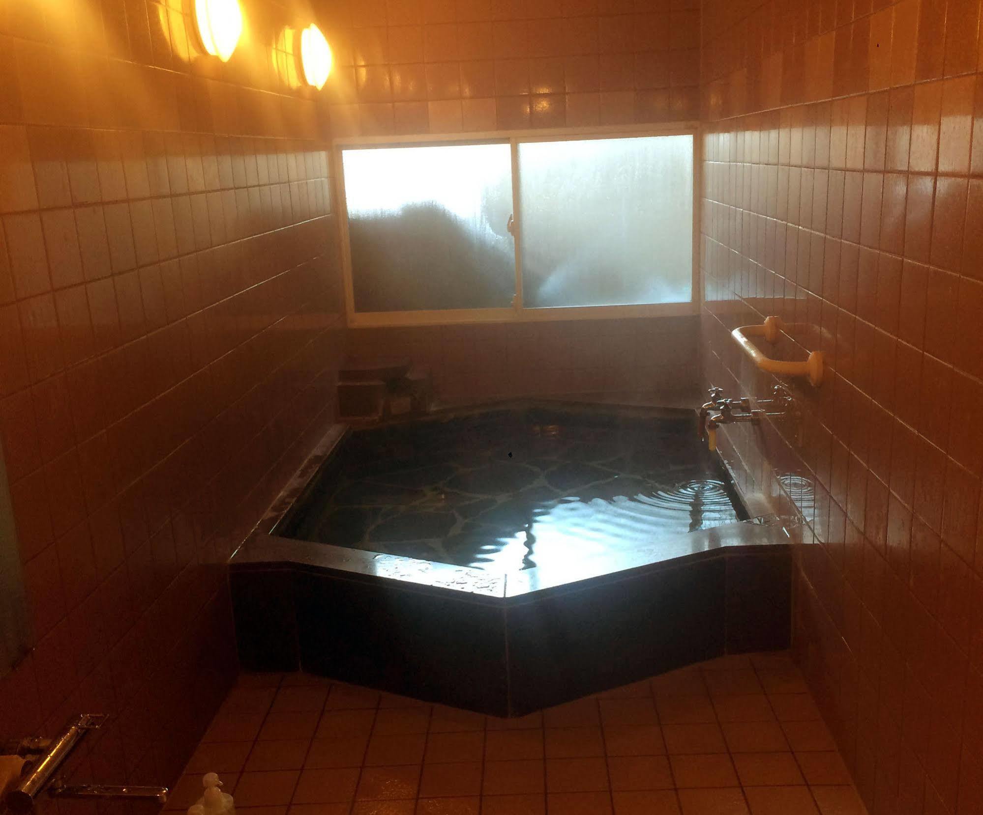 Ryokan Meiryu Нагоя Экстерьер фото