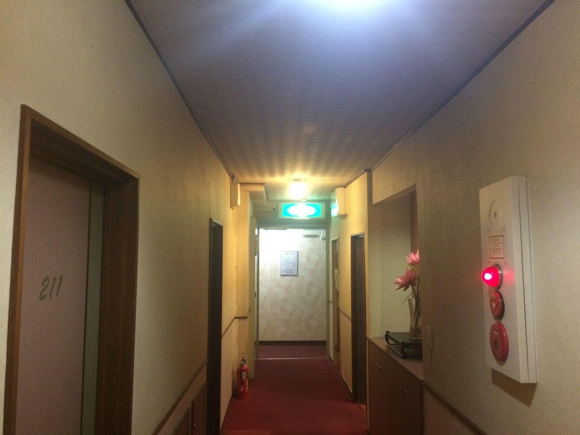 Ryokan Meiryu Нагоя Экстерьер фото
